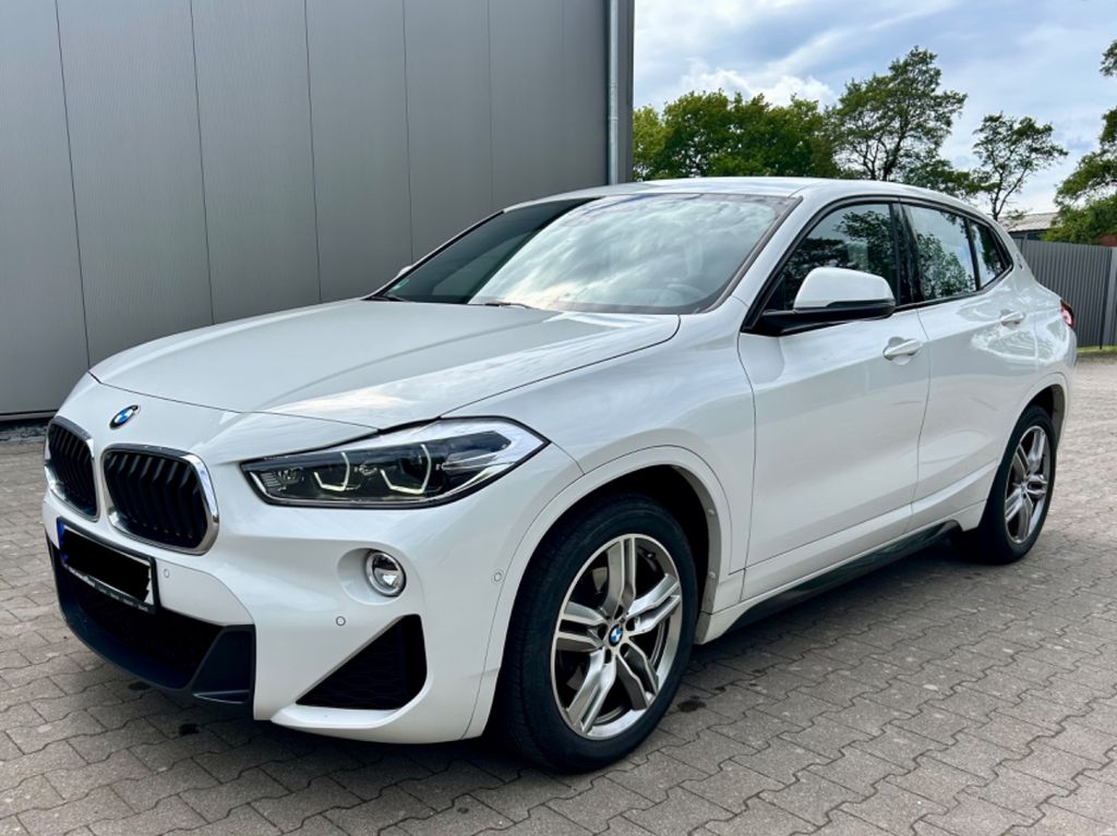 Image of BMW X2