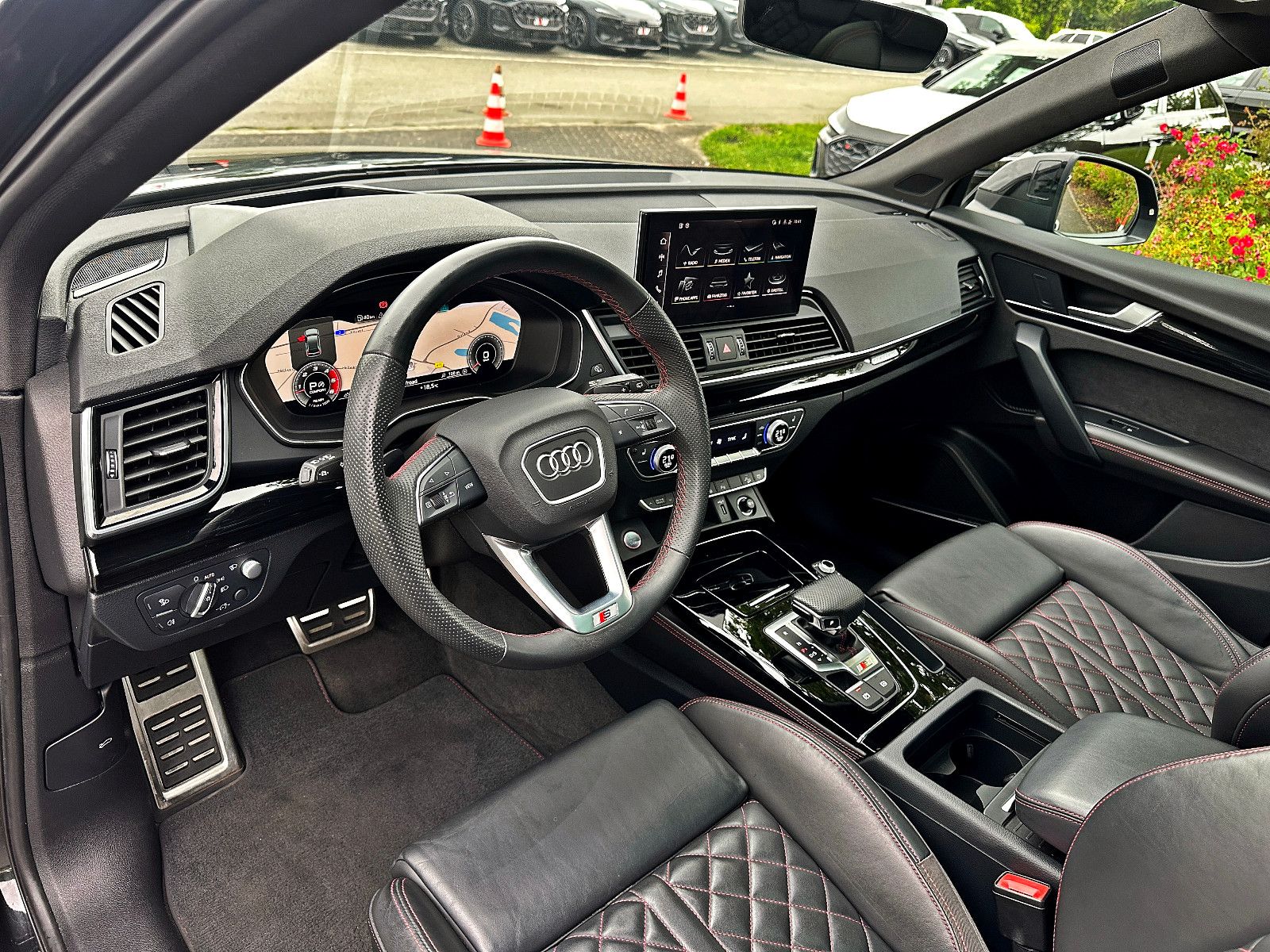 Audi SQ5 TDI qu BLACK HuD AHK LEDER 360° ACC foto 10