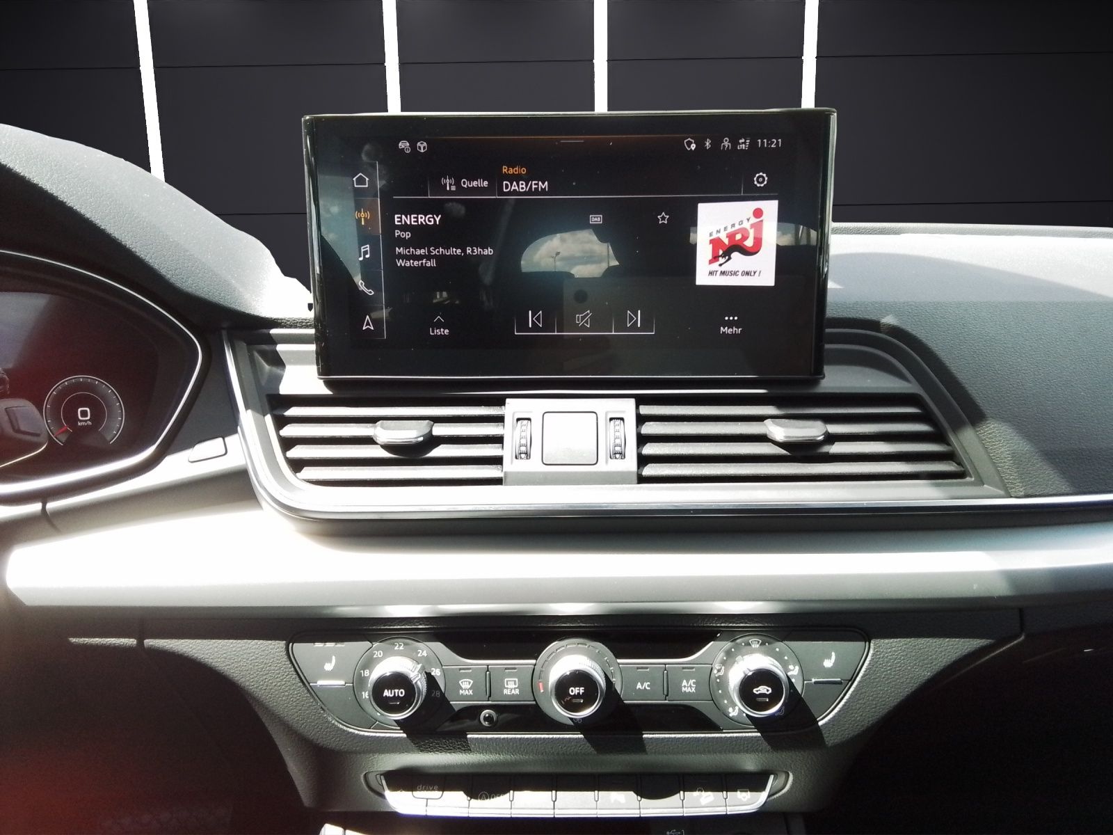 Fahrzeugabbildung Audi Q5 Sportback 40 TDI quattro Matrix Navi Leder AV