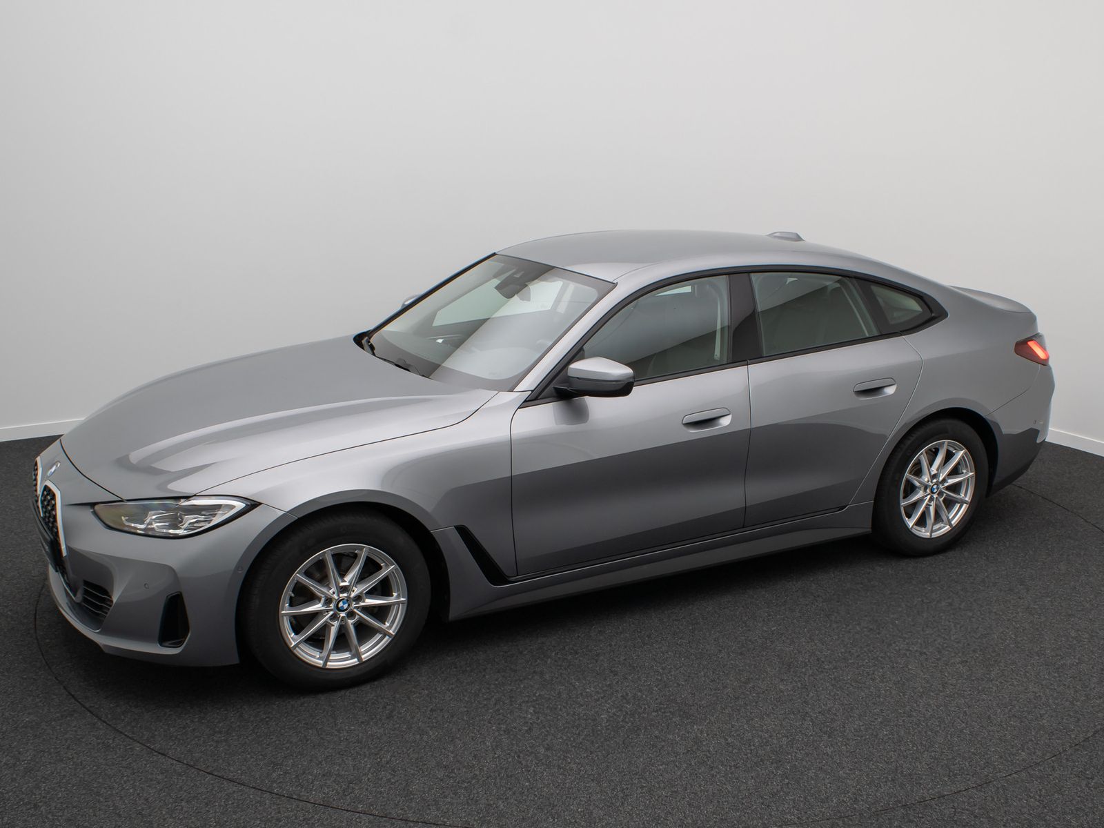 Fahrzeugabbildung BMW 420 Gran Coup&eacute; Alarm Kamera DAB GeschwindigReg