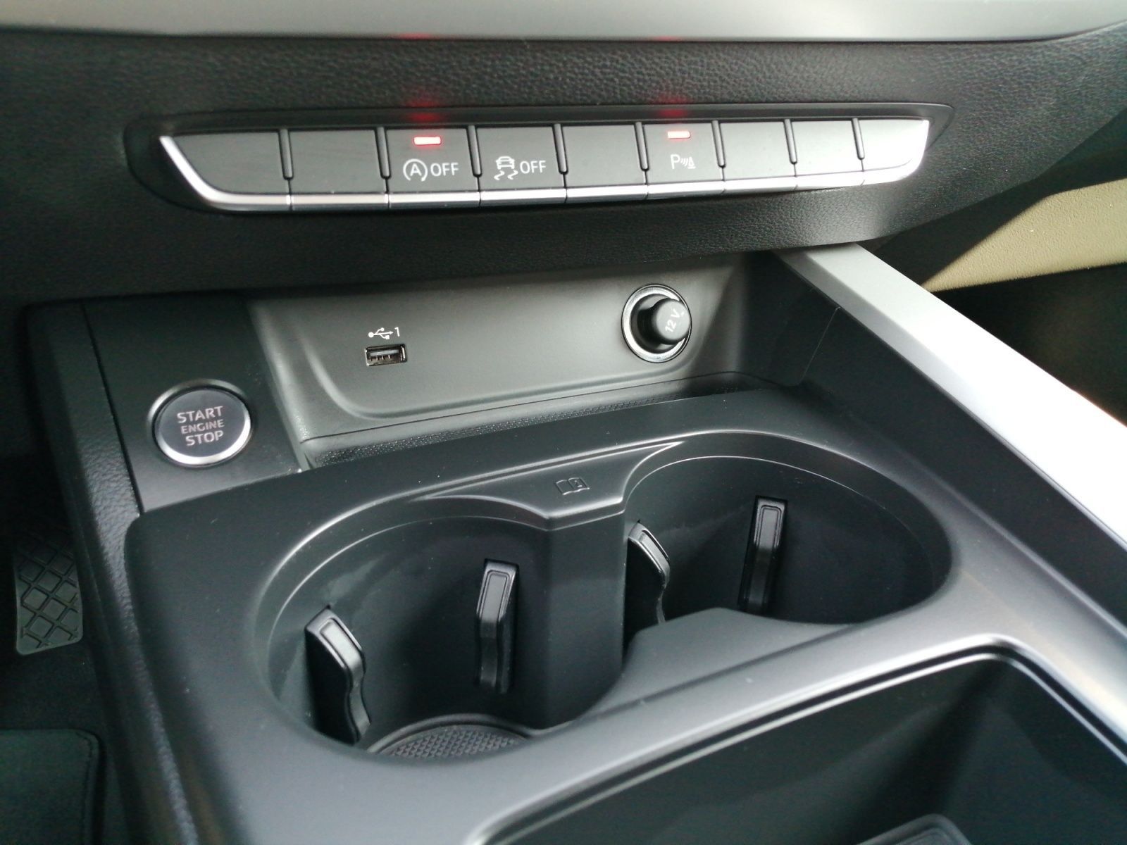 Audi A4 - Bild 17
