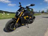 Ducati Diavel 1260s Black and Steel - sehr gepflegt - DUCATI DIAVEL 1260 S