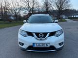 Nissan X-Trail Tekna 4x4 Pano Navi Touch Leder AHK - Nissan X-TRAIL LE mit Diesel-Antrieb