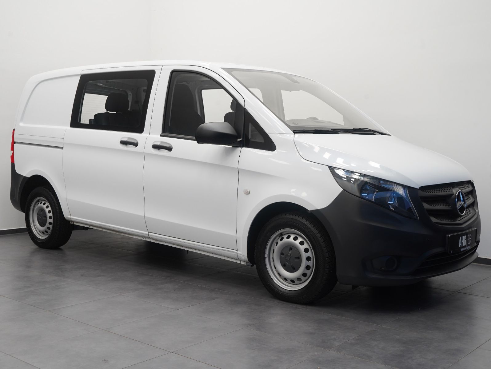 Fahrzeugabbildung Mercedes-Benz Vito Mixto 110 CDI kompakt LKW 5-SITZER