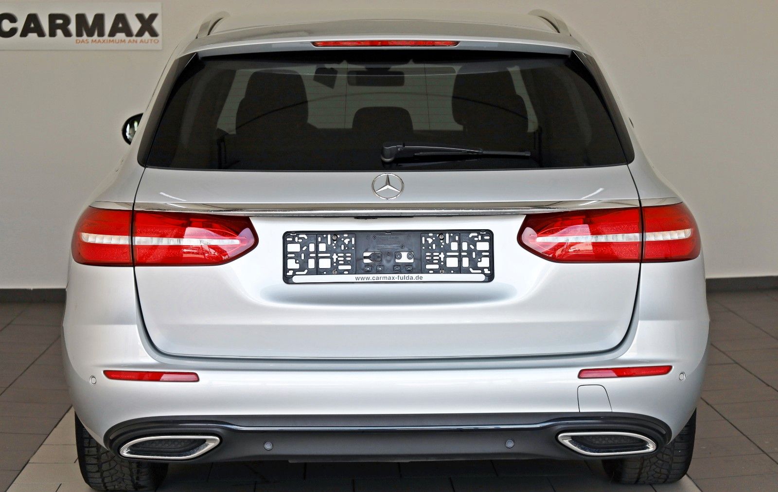 Fahrzeugabbildung Mercedes-Benz E 220d, Avantgarde, Leder,Navi,LED,SH,Kamera,AHK