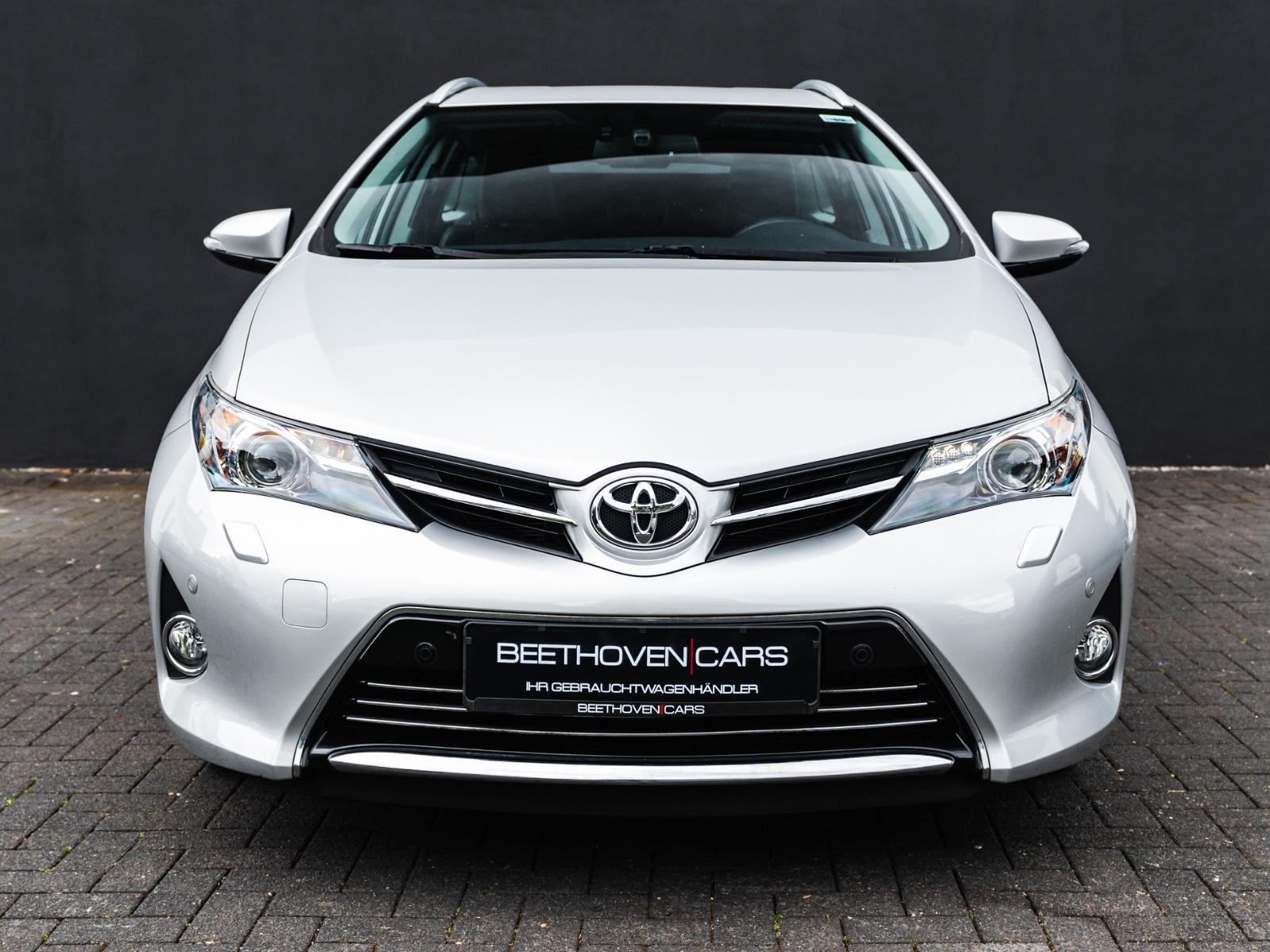Toyota Auris 1.6 VALVEMATIC MULTIDRIVE S TOURING SPORTS