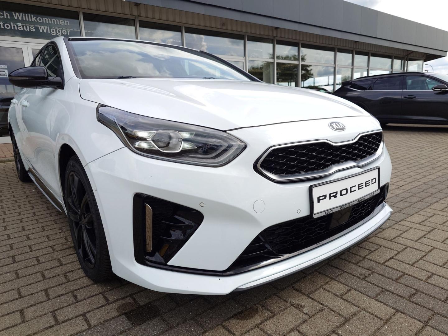 Kia ProCeed 1.6 CRDI DCT GT-Line Navi-Paket