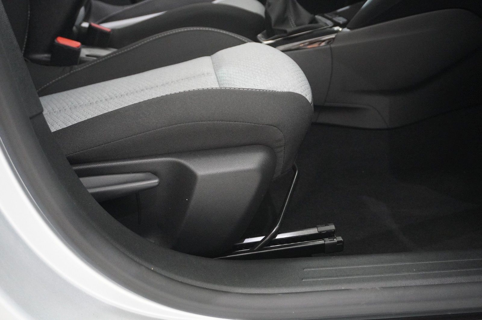 Fahrzeugabbildung Opel Corsa F 1.2 FACELIFT NAVI/LED/KAMERA/VIRTU./DAB+