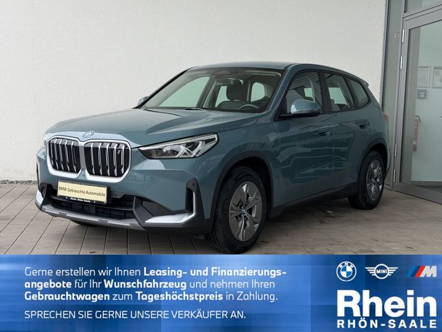 BMW iX1 xDrive30 Navi.H/K.ParkA.DAB.SH.AHK.Allrad