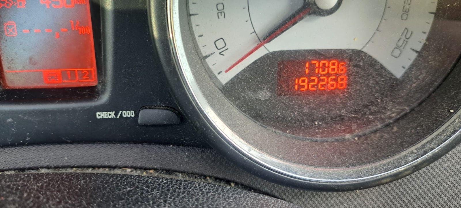 Peugeot 308 2009 — photo 8