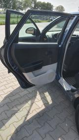 Kia cee'd / Ceed Sporty Wagon 1.6 CRDi 90PS ES - Kia cee'd / Ceed aus 2007