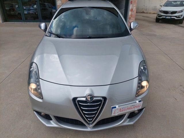 Alfa Romeo Giulietta 2.0 JTDm-2 140 CV Distincti