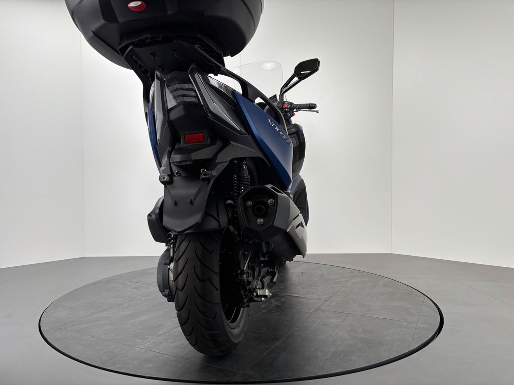 Fahrzeugabbildung Kymco XCITING S 400 I *TOPCASE *1.HAND
