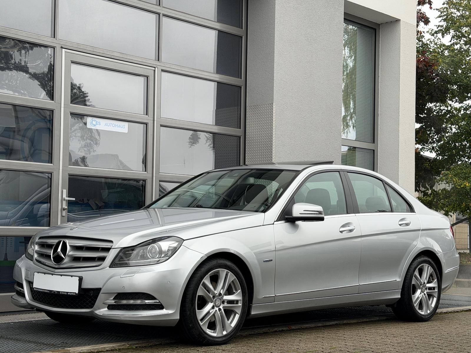 Mercedes-Benz C 180 CGI*AUT*T-LEDER*MEMORY*GLASDACH*WINTER*