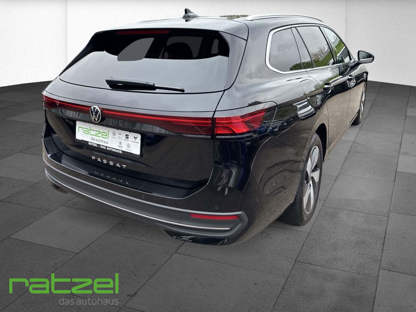 Fahrzeugabbildung Volkswagen Passat Variant 2.0 TDI DSG BUSINESS Navi Kamera