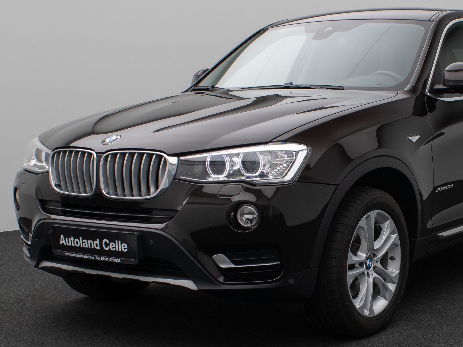 Fahrzeugabbildung BMW X3 xD20d xLine Kamera HUD HiFi Lenkrhz Stndhzg