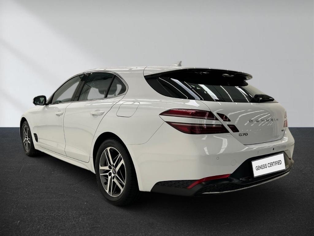 Genesis G70 2.2 CRDi Premium Navi LED RKam ACC Leder Dig