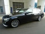 Mercedes-Benz E 220 T 9G-Tronic 4Matic,Avantgarde,Leder,AHK,36 - Mercedes E 220 mit Schiebedach