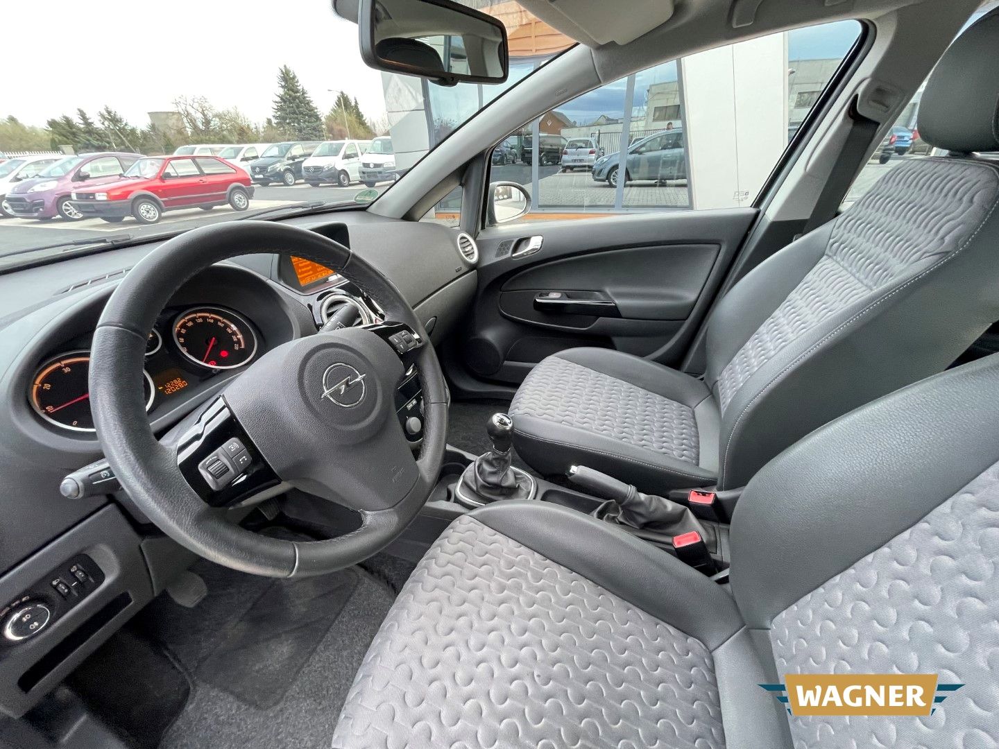 Fahrzeugabbildung Opel Corsa D Innovation Sitzheizung Klimaautomatik