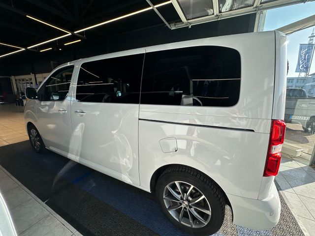 Toyota Proace (Verso) L1 Team Deutschland