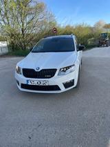 Skoda Octavia 2.0 TSI DSG RS 230 Combi RS