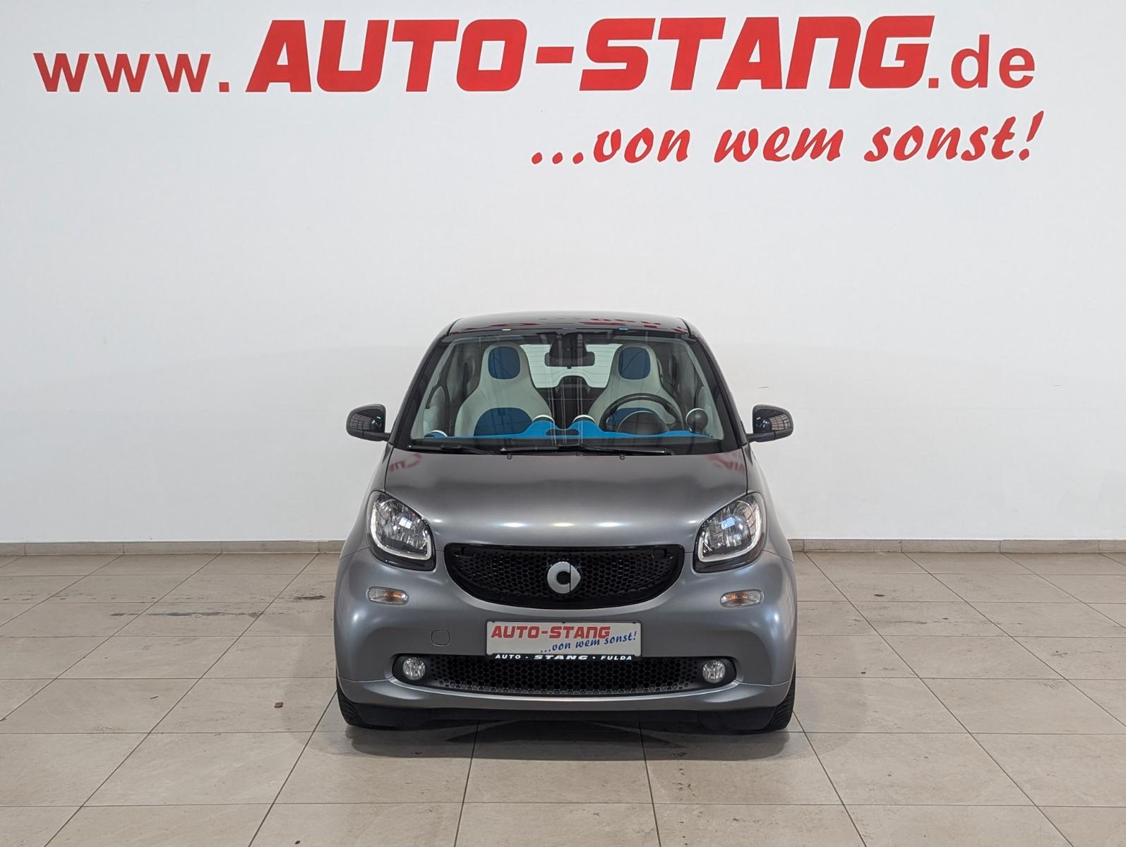 Smart ForTwo fortwo coupe 0.9 *NAVI*SH*Panorama*