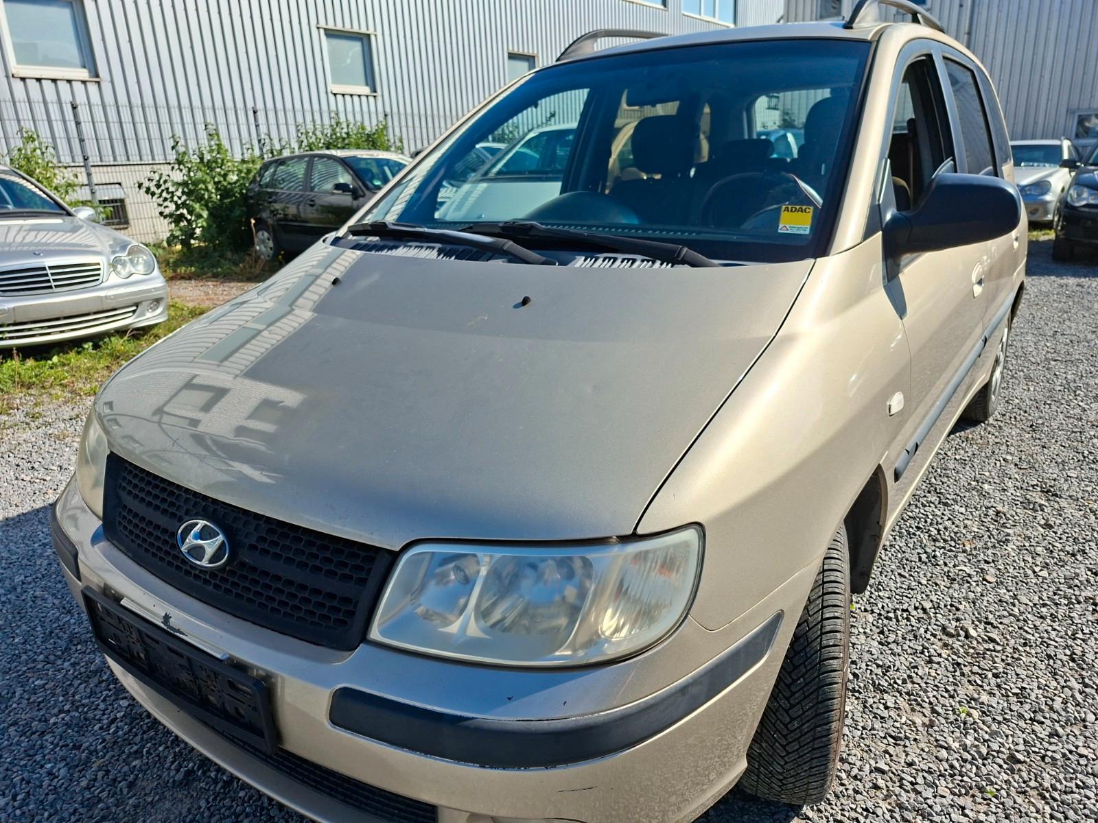 Hyundai Matrix 2006 — rear view