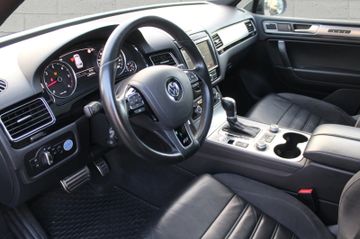 Volkswagen Touareg - 9