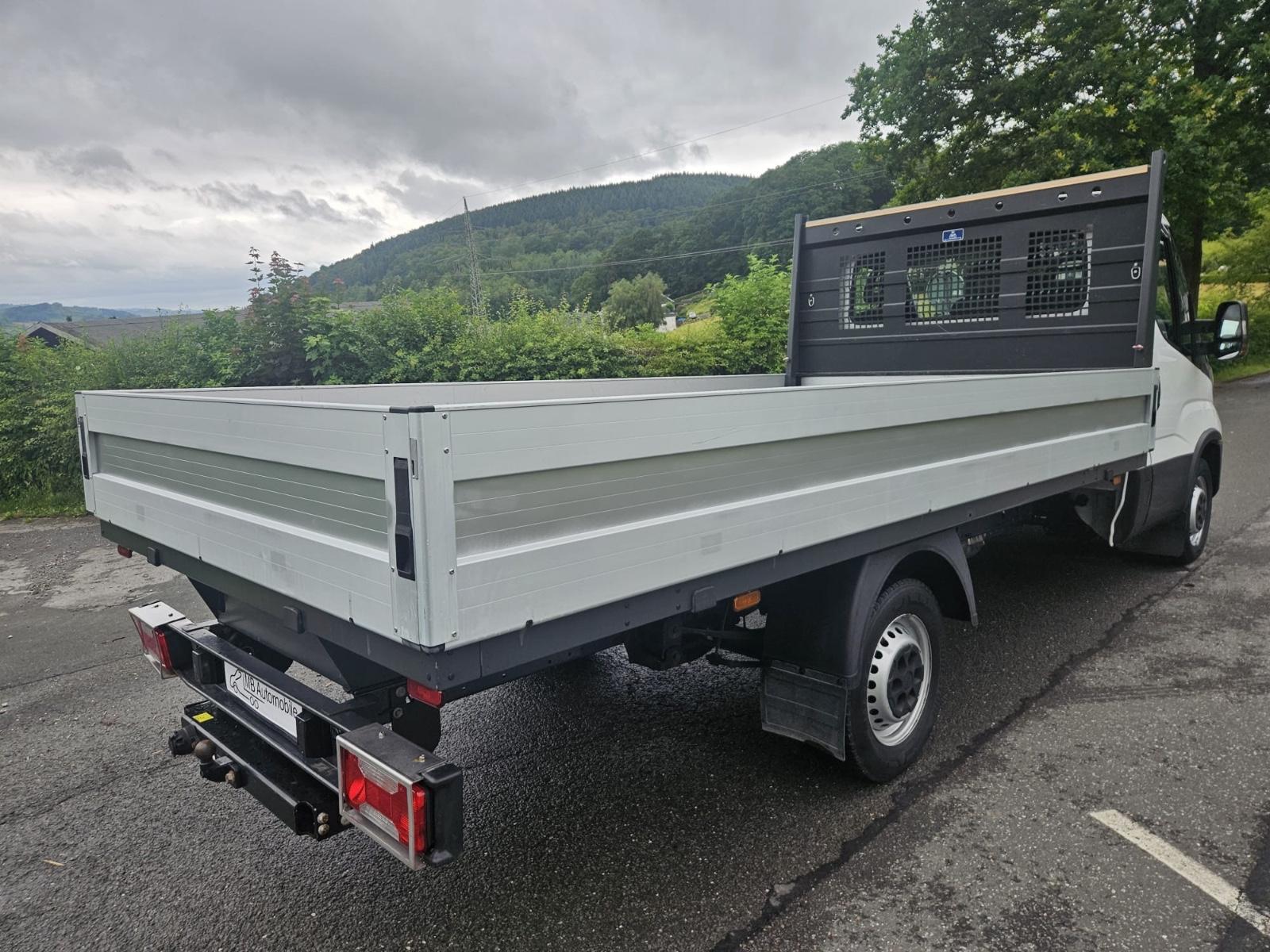 Iveco Daily 35S16 Pritsche lang AHK 3.5t Tempomat AC