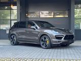 Porsche Cayenne Turbo S ° Sport Design°1.Hand°Exklusiv - Porsche Cayenne: Design