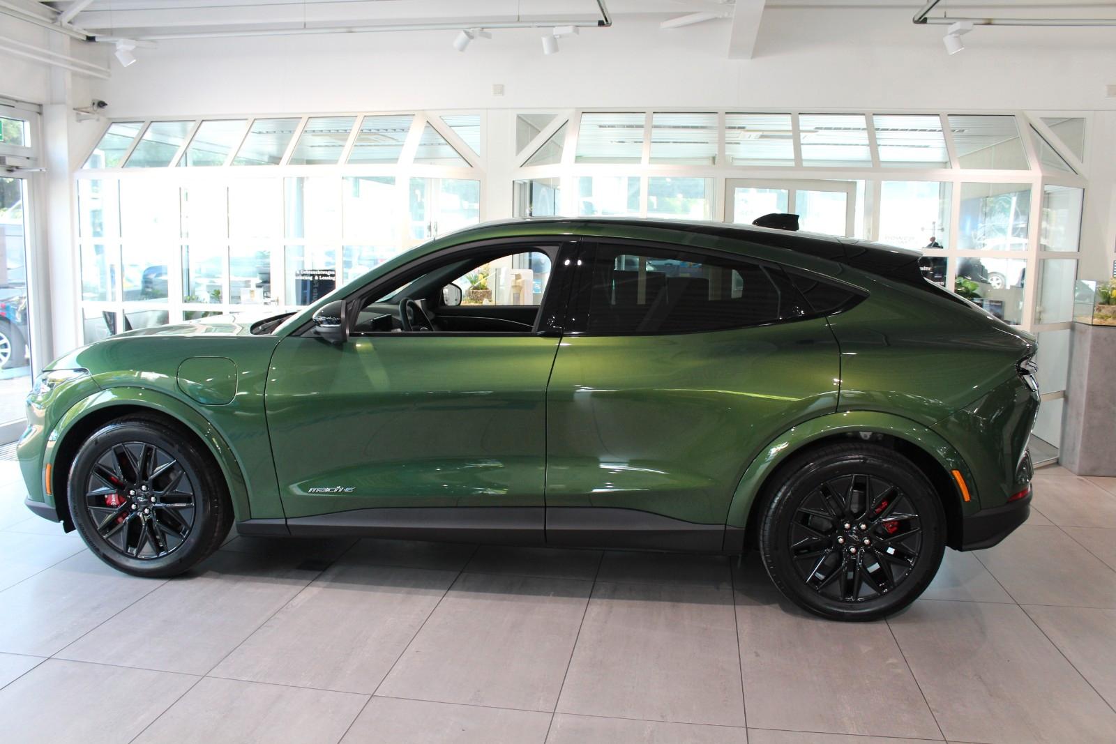 Ford Mustang Mach-E Premium