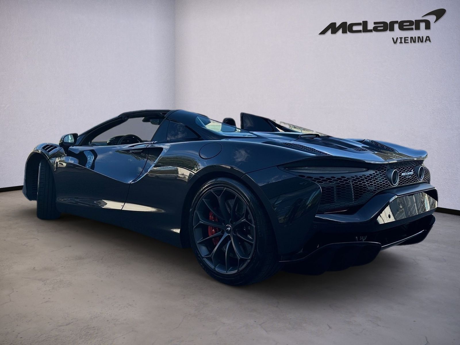 McLaren Artura Artura Spider / 1.99% Leasingaktion / B&W imagem 3