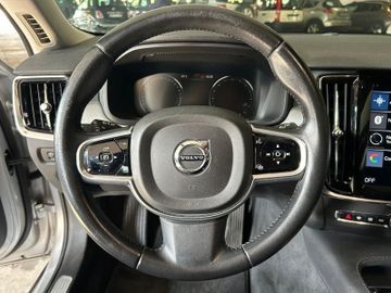 Volvo V90 - 10