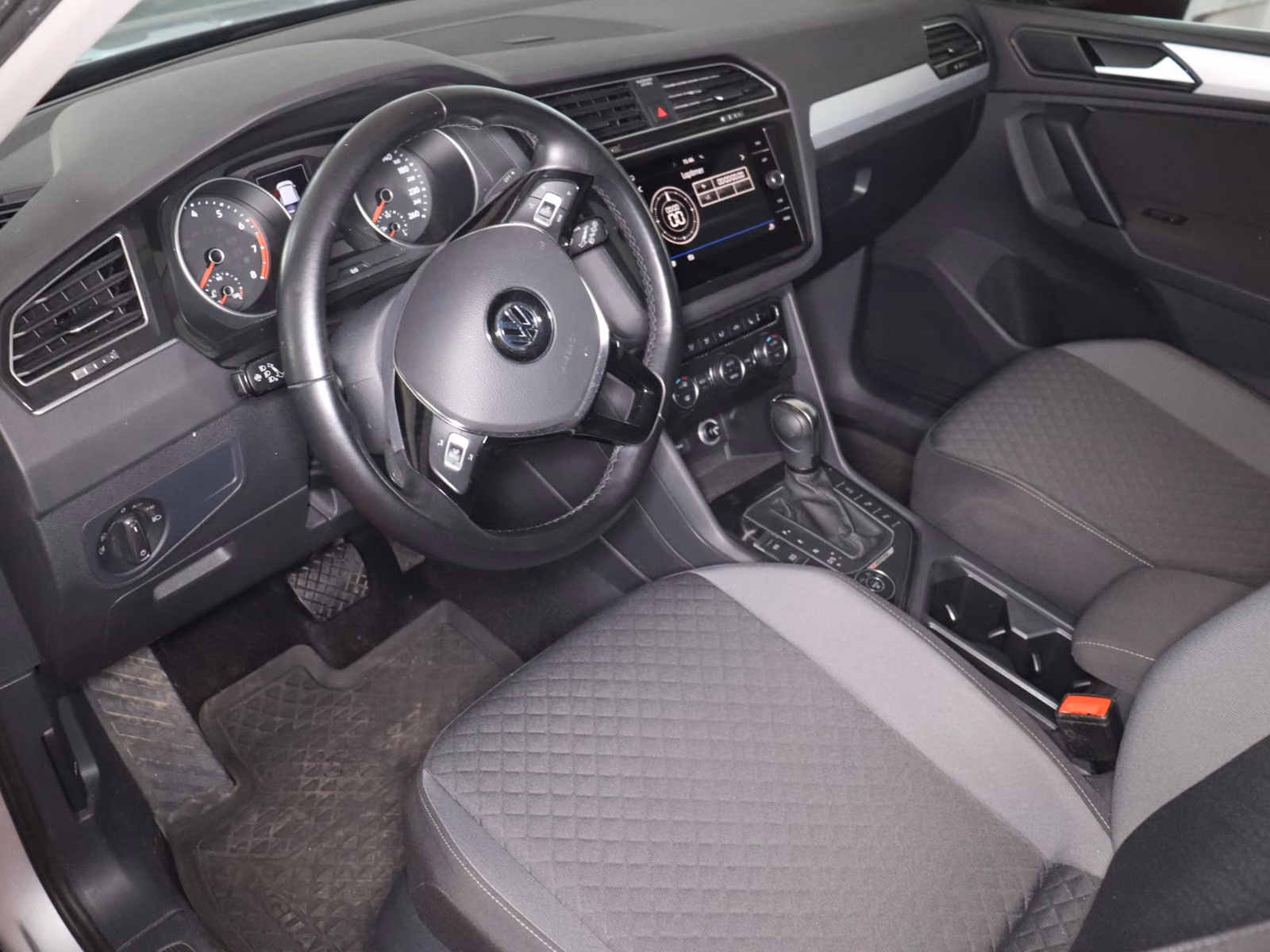 Volkswagen Tiguan 2.0TSI DSG 4M 220,-ohne Anzahlung Standh., миниатюра 5