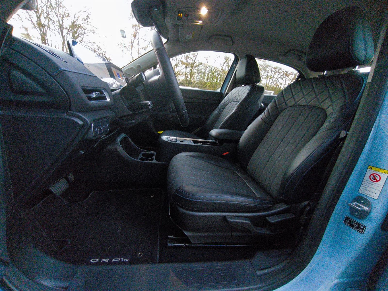 Fahrzeugabbildung ORA Funky Cat 300 NAVI+LED+TEMP+CARPLAY+360°+WP+