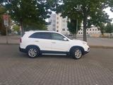 Kia Sorento top Zustand zum verkaufen - Kia Sorento in Magdeburg