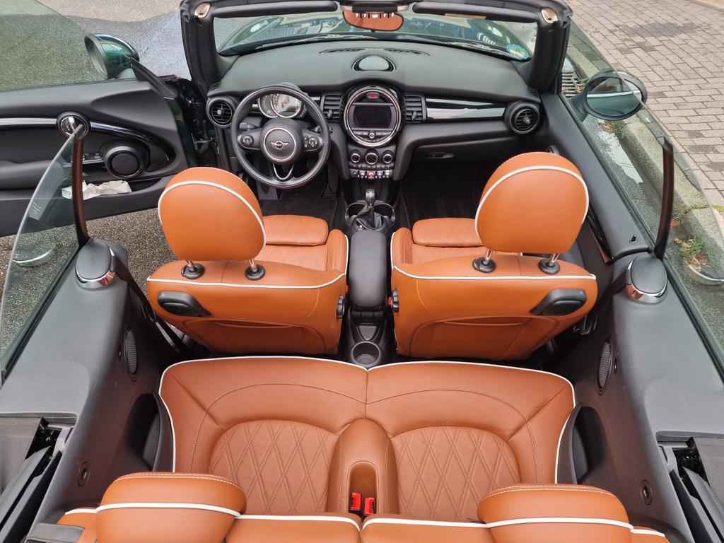 MINI Cooper Cabrio