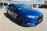 Ford Focus Turnier ST Automatik, Navi, Xenon, PDC,Top - Ford Focus mit Diesel-Antrieb: Kombi
