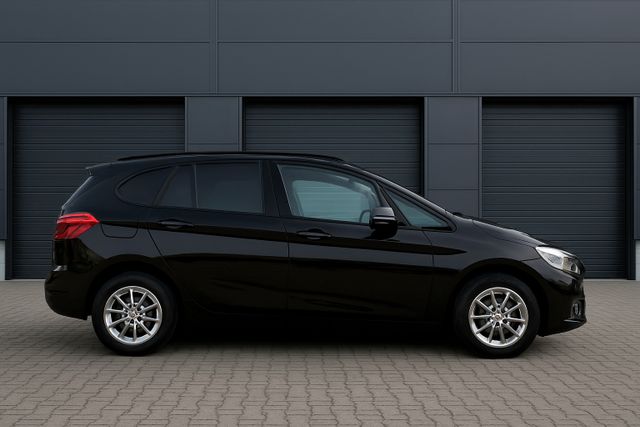 BMW 218 i Advantage *NAVI*LED*PARKASSIST*EU6*EHECKLA