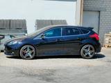 Ford Focus  ST Leder-Exklusiv-Paket ST - Ford Focus aus 2012: ST
