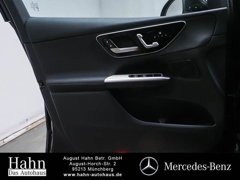 Fahrzeugabbildung Mercedes-Benz GLC 200 4M AVANTGARDE/LED/AHK/KAM./MEMORY/TOTW.