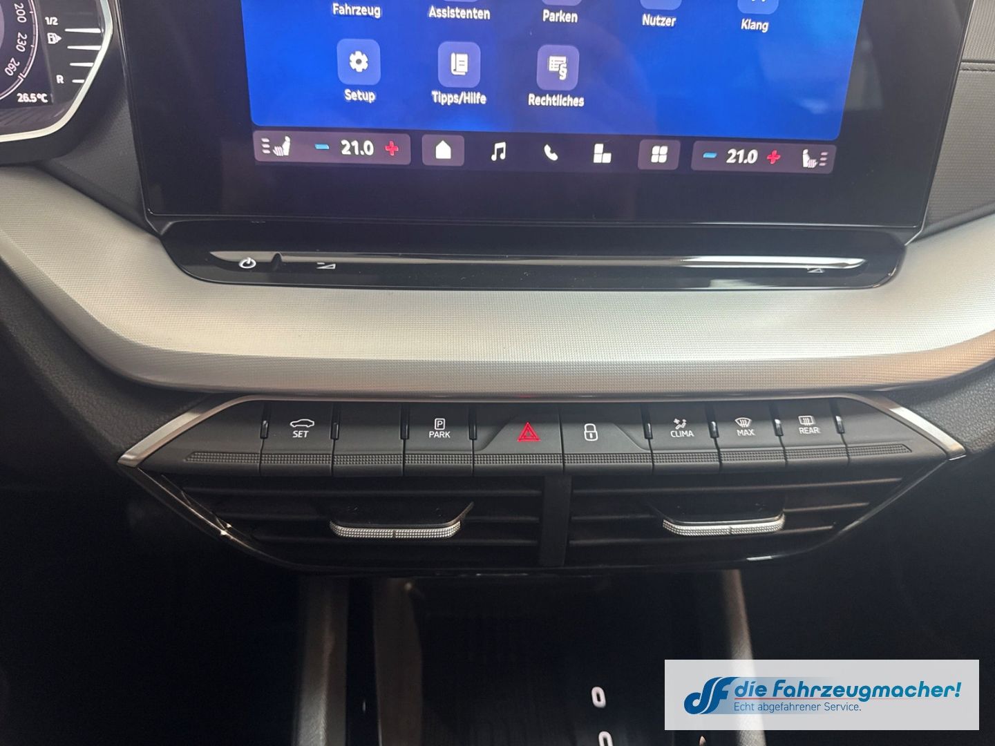 Fahrzeugabbildung SKODA Octavia Combi 1.5 TSI mHEV 85 kW Selection Navi