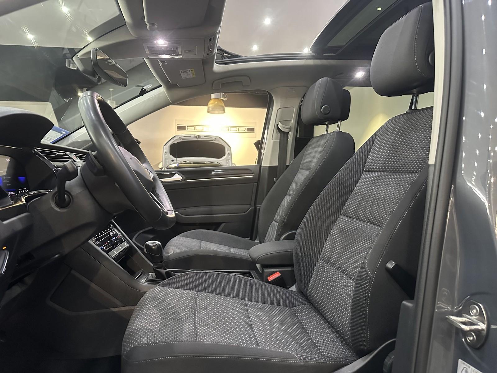 Volkswagen Touran DSG*7SITZER*PANO*ACC*AHK*CARPLAY*, миниатюра 11