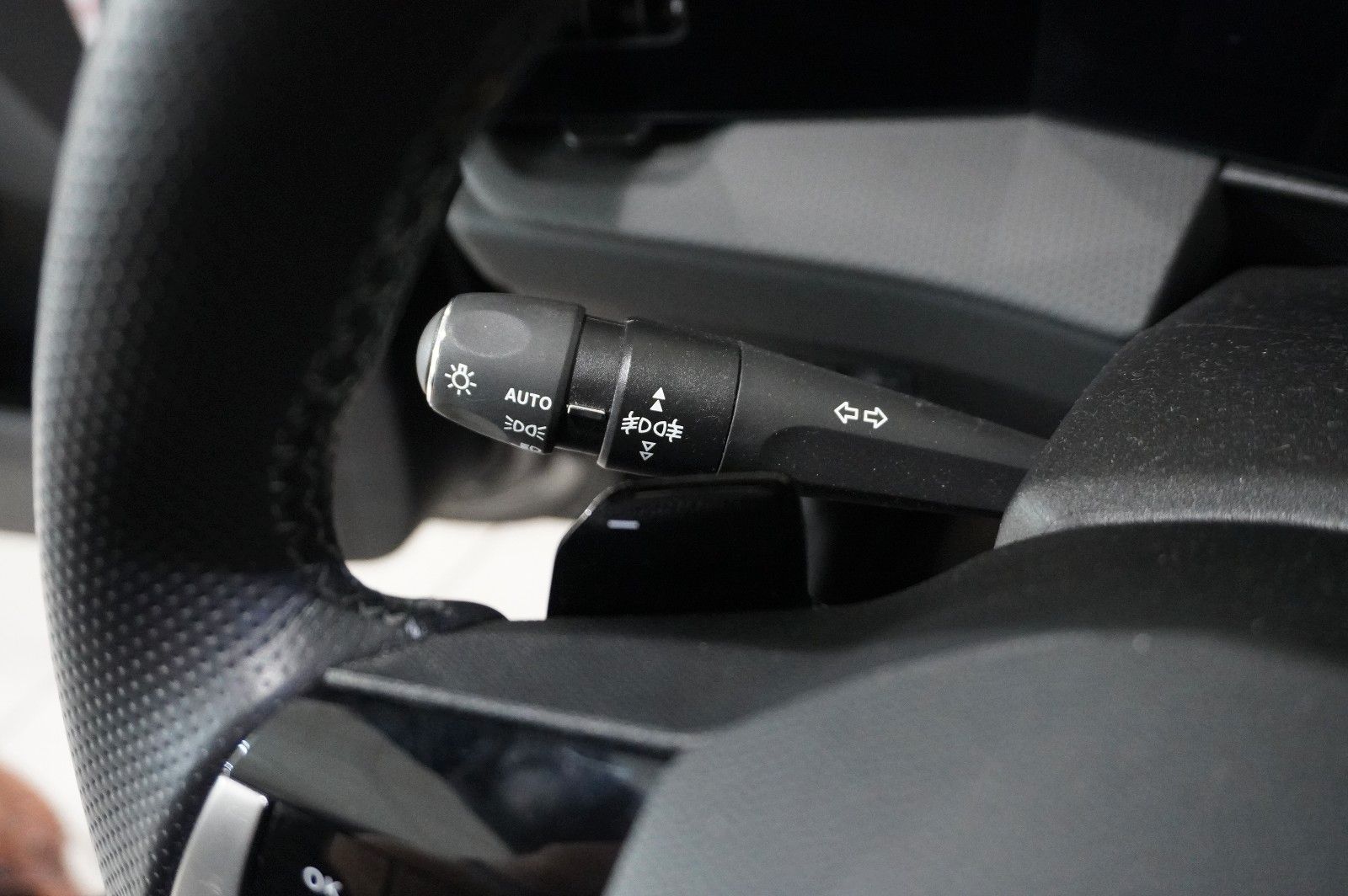 Fahrzeugabbildung Opel Astra L ST 1.2 HYBRID GS NAVI/LED/SPORT/PANO/HUD