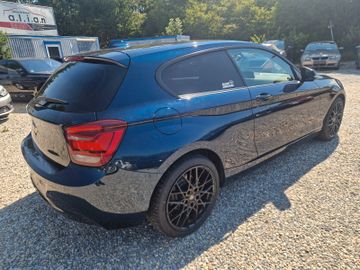 BMW 118 - 6