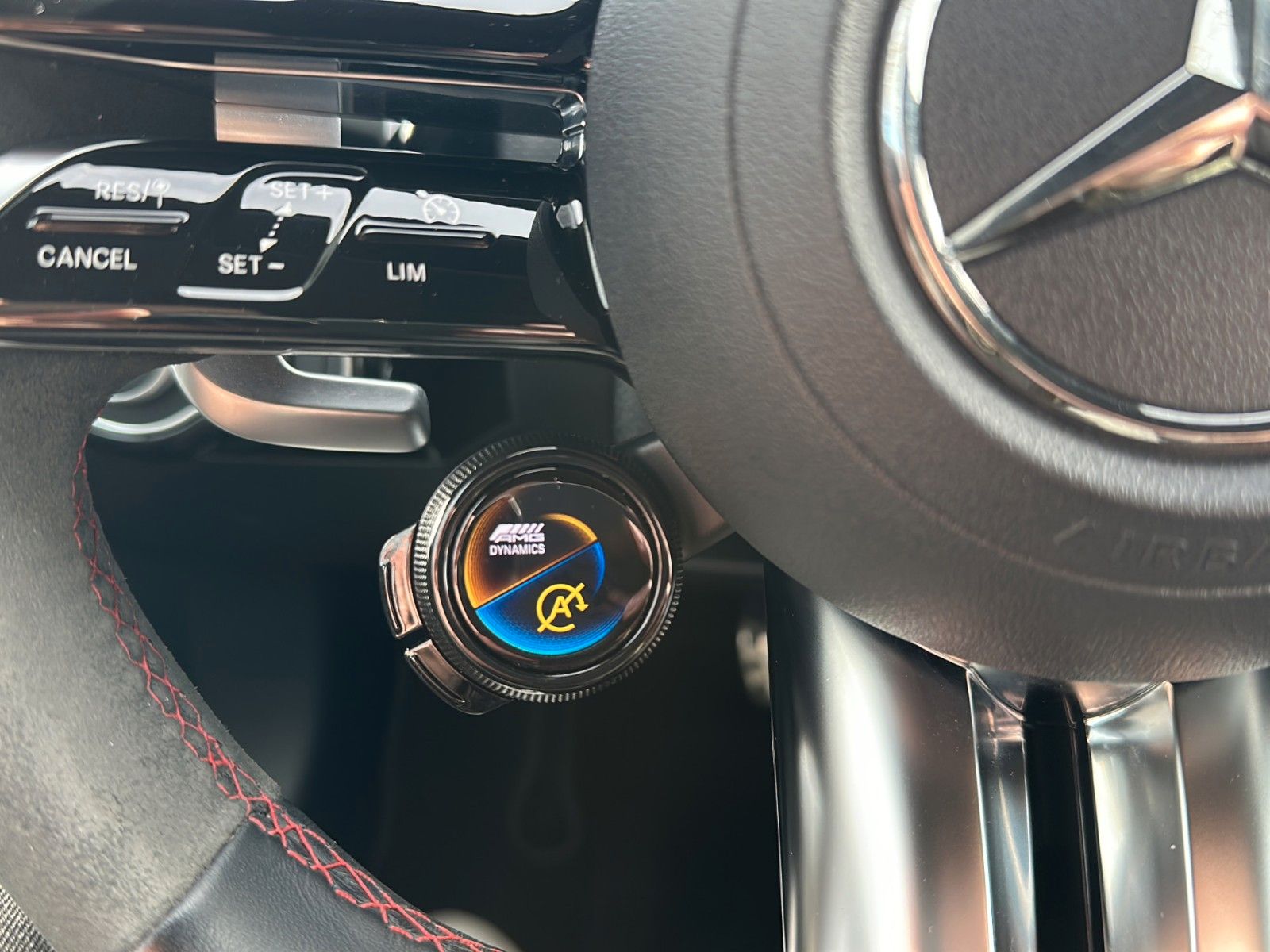 Mercedes-Benz A 35 AMG*4M*Multibea*Pano*Burmes*AeroDyn*NightP foto 31