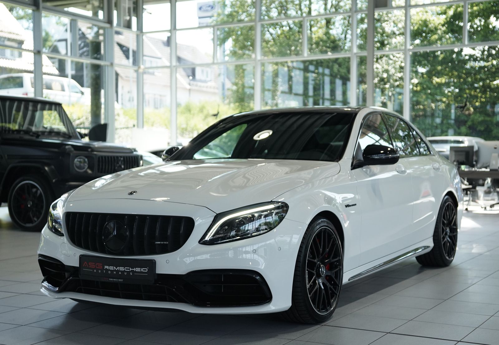Mercedes Benz C 63 Amg