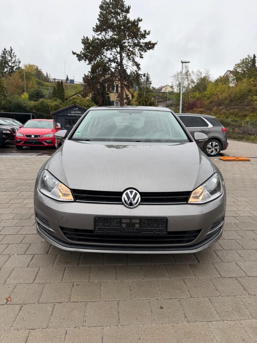 Volkswagen Golf VII Lim. Trendline  Zahnriemen schon gew.