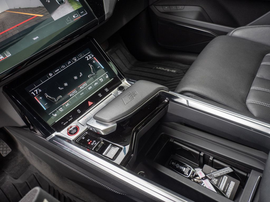 Audi e-tron - Bild 14