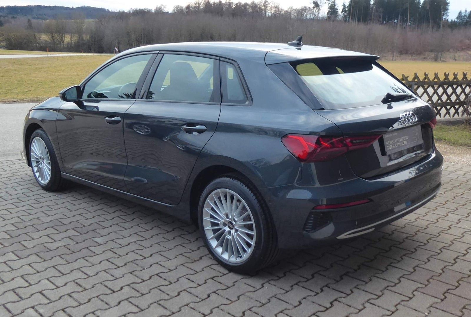 Audi A3 Sportback 35 TDI advanced/LED/VIRTUAL/17"ALU foto 8